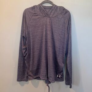 Under Armour Lightweight Athletic Hooded Pullover Top Women’s XL Extra Large